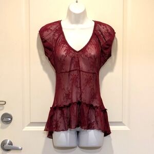 3/$30 EUC Y2K Guess M Sheer Maroon Lace Ruffle Top